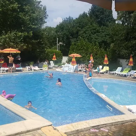 Apartmanhotel Privates, Schoenes Und Grosses In *